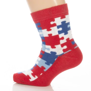 Bébi bokazokni - Piros puzzle mintás