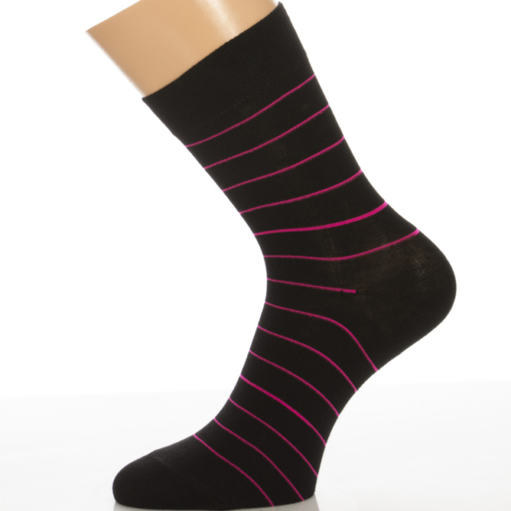 Klasszik zokni-Fekete neon pink csík